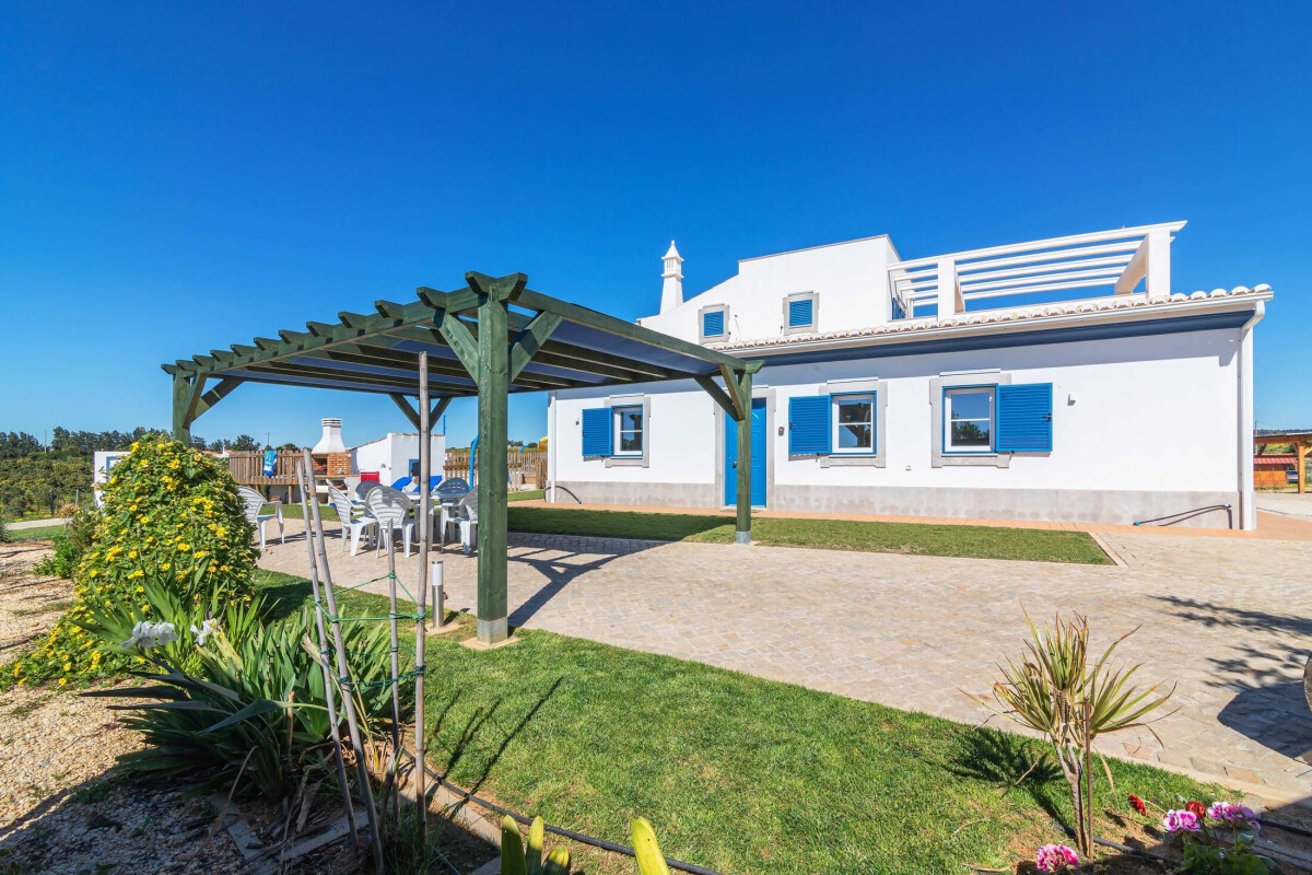 Casa de férias Quinta da Bornacha - A com Vista para o Mar, Piscina Partilhada e Wi-Fi